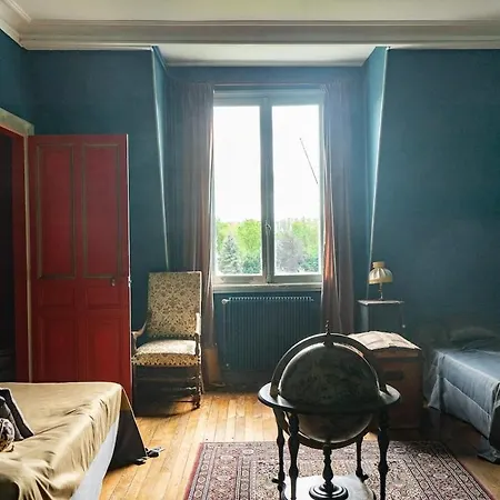 Chateau - Maison D'artiste Gasthof Saint-Biez-en-Belin